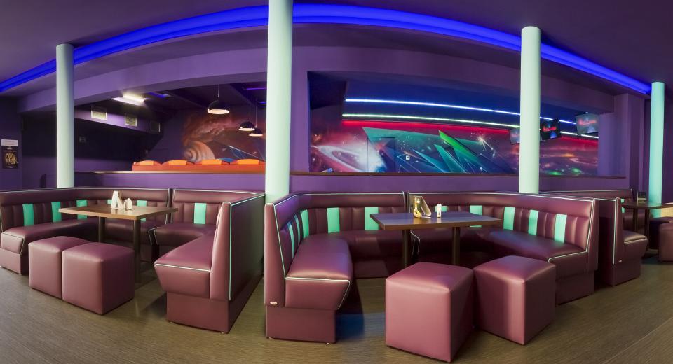 Hotel Domino Niemodlin Екстериор снимка